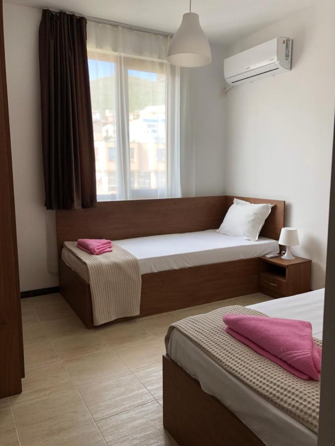 Aquamarine Apartments 圣弗拉斯 外观 照片