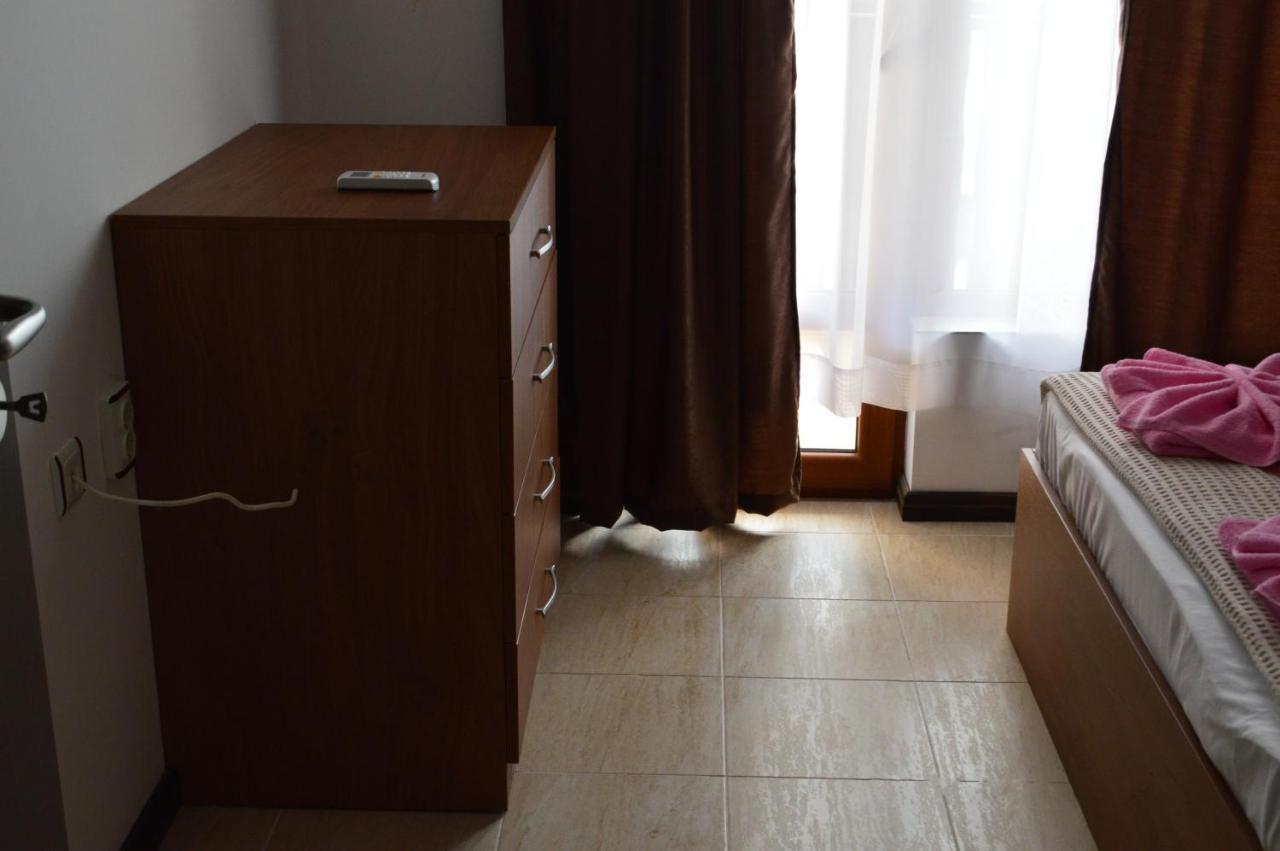 Aquamarine Apartments 圣弗拉斯 外观 照片